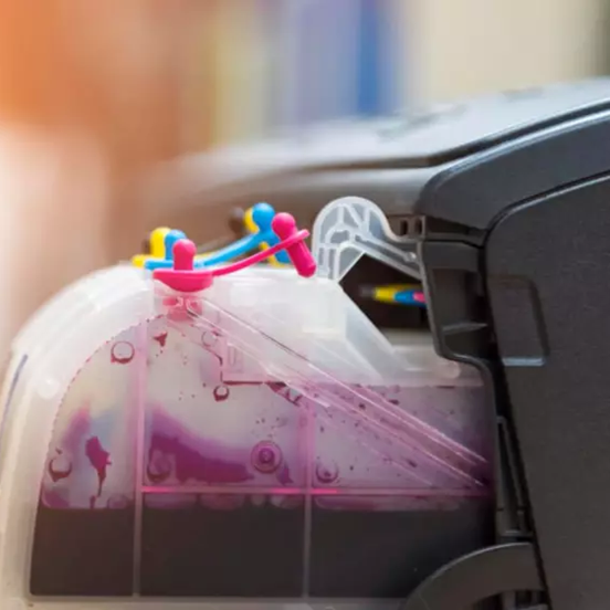 Cum să verifici nivelul de cerneală sau toner în cartușele compatibile