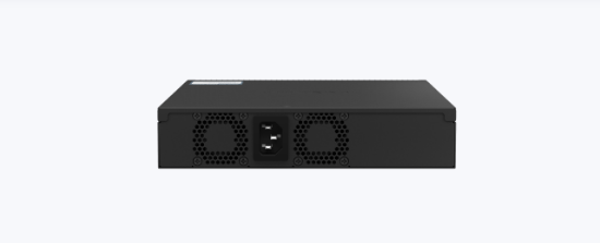 Imagine Switch QNAP M2106R CPU Marvell 98DX2528, 6 porturi 2.5Gbps, 2 porturi 10Gbps SFP+, 2 porturi 10GbE RJ45, rackabil, web-managed, garantie2 ani