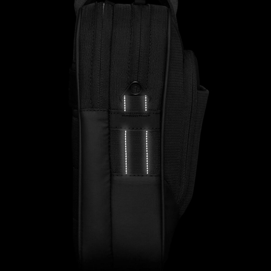 Imagine DELL ECOLOOP PRO CLASSIC BRIEFCASE 14", Colour: Black, Notebook Compatibility: Fits most laptops with screen sizes up to 14"(max laptop dimension: 340 x 240 x 20 mm)", Features: Exterior main fabric is made with 100% OceanCycle Certified™ recycled ocean-bound plastic, Made with solution-dyeing