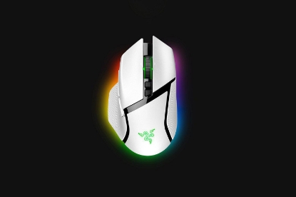 Imagine Mouse Razer cu fir Razer Basilisk V3 PRO, butoane programabile 10+1, Razer™ HyperScroll Tilt Wheel, 11 zone de iluminare Chroma RGB, alb
