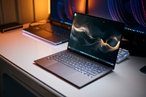 Imagine pentru categorie Laptop-uri