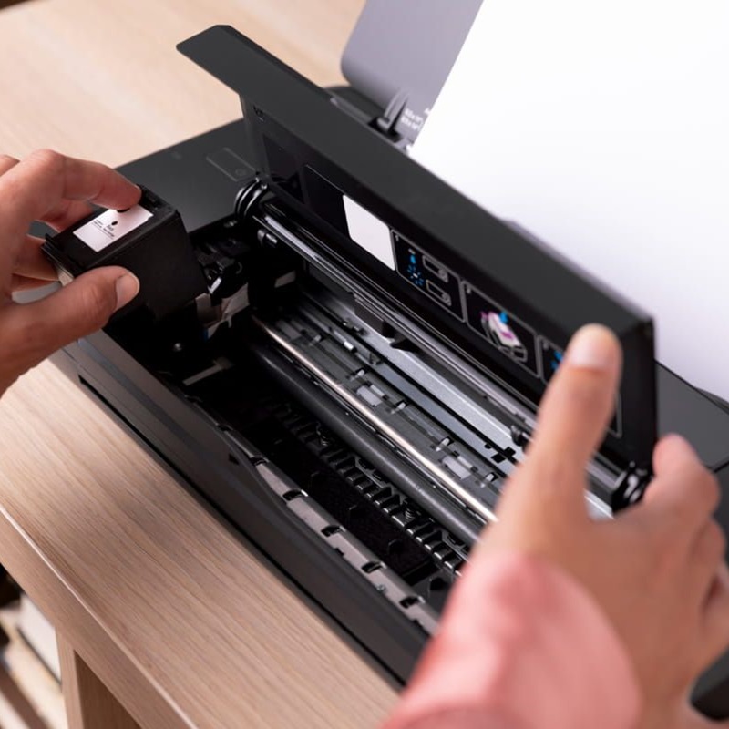 Prea mulți bani pe tuș de imprimantă? 9 secrete pentru a economisi inteligent